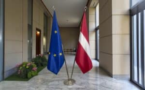 drapeau Lettonie et UE