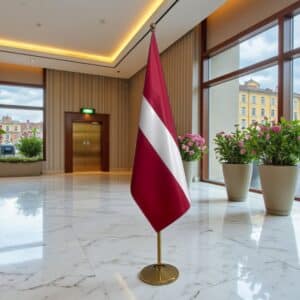 drapeau Lettonie avec socle