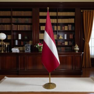 drapeau Lettonie avec socle