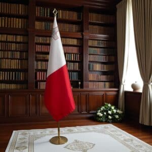 drapeau Malte avec mat