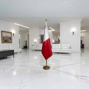 drapeau Malte avec mat