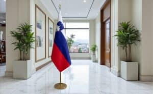 drapeau Slovenie avec hampe