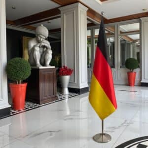 drapeau allemand avec socle