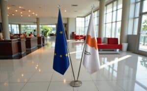 drapeau Chypre et UE