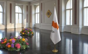 drapeau Chypre diplomatic