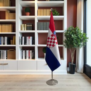 drapeau Croatie sur hampe