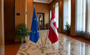 drapeau Danemark et l'UE