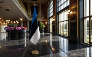 drapeau estonie sur hampe