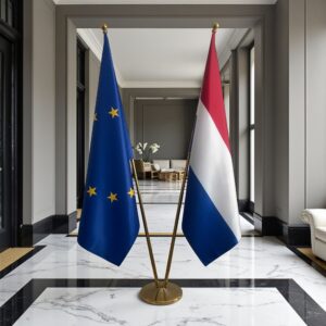 drapeau Pays-Bas avec pied