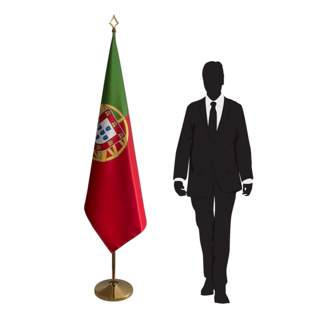 bandera de portugal en asta de bandera