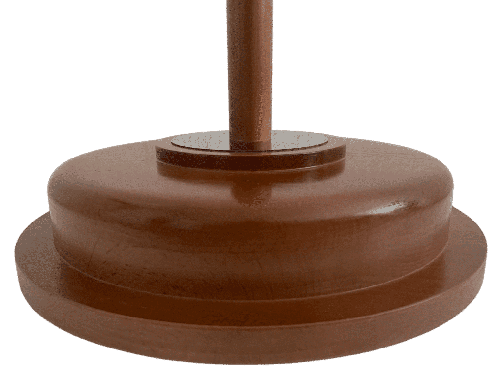 base de madera para bandera