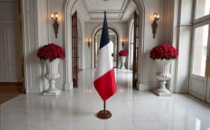 socle drapeau France